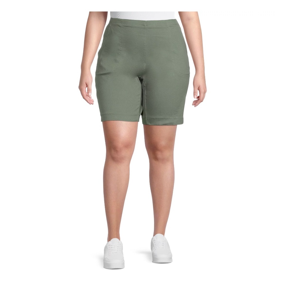 Just My Size Women’s Plus Size Soft Green 2 Pocket Shorts Size 2X